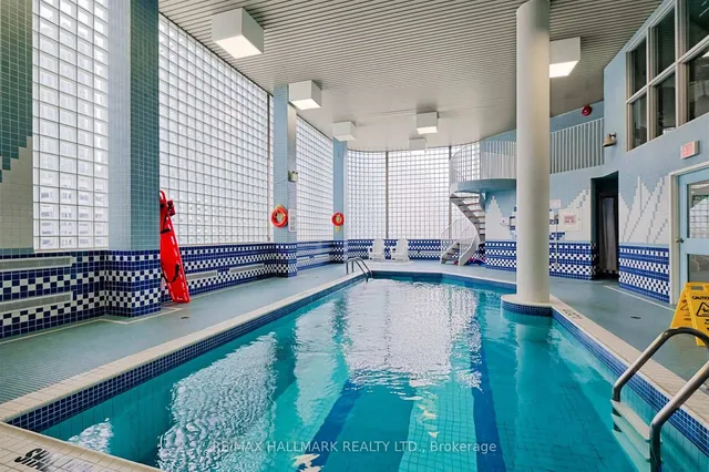 Additional image 36 of 401 Queens Quay Unit 307