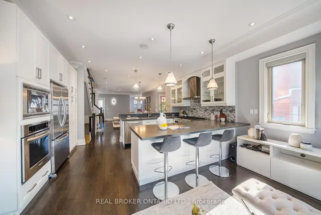 Additional image 7 of 194 Lee Ave