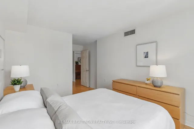 Additional image 19 of 2628 Mccowan Rd Unit 317