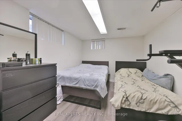 Additional image 27 of 28 Clevedon St