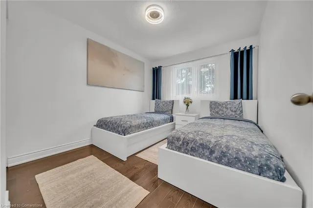 Additional image 24 of 156 Fanshawe Dr