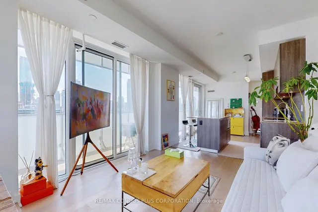 Additional image 8 of 200 Bloor St Unit 2105