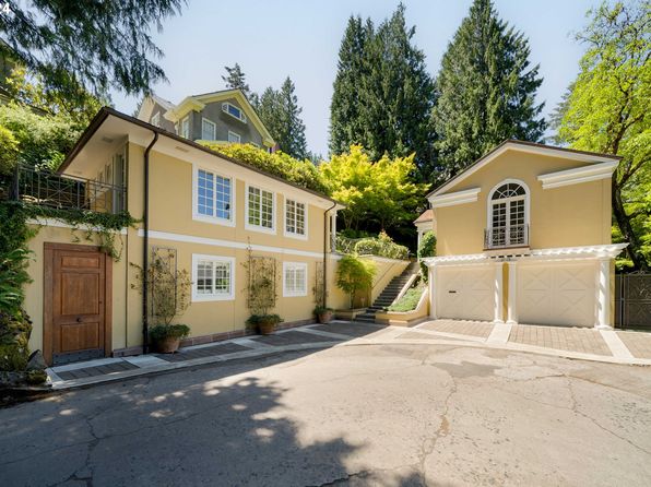 2525 SW Hillcrest Dr, Portland, OR 97201