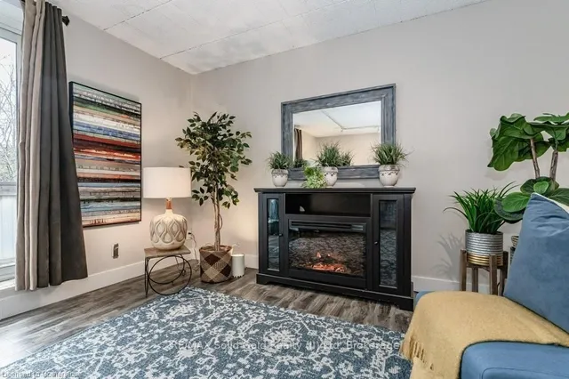 Additional image 32 of 75 Hazelglen Dr Unit 308