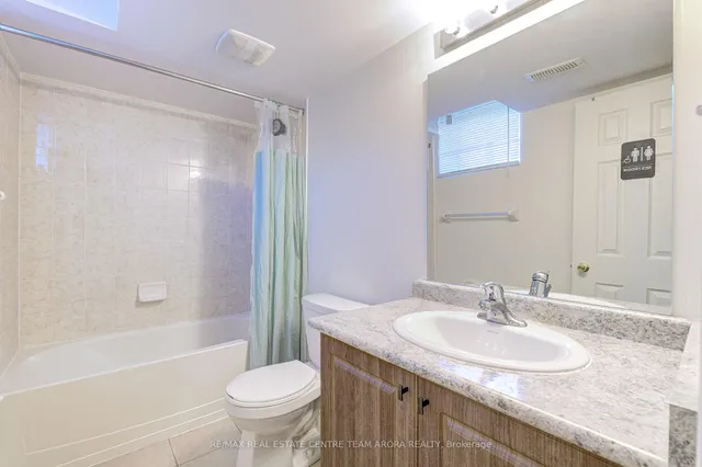 Additional image 39 of 24 Cookview Dr