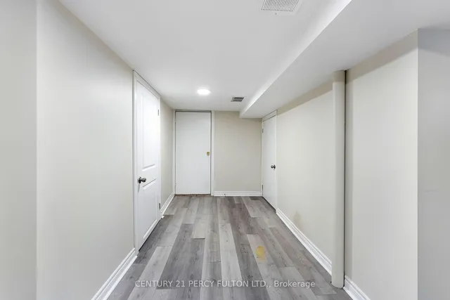 Additional image 24 of 111 Melrose Ave