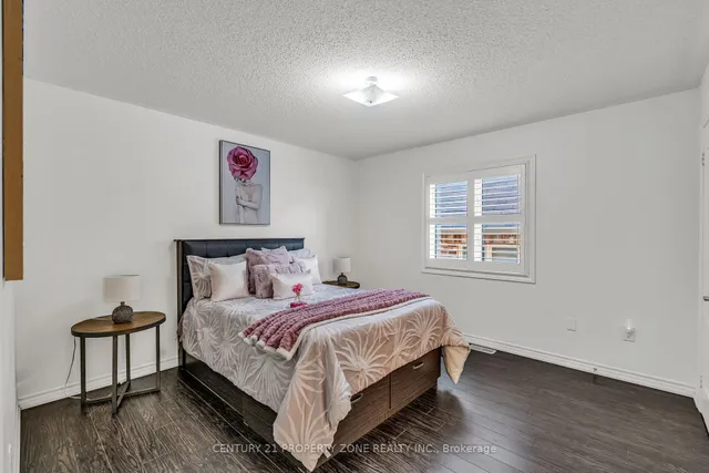 Additional image 35 of 8 Young Garden Cres