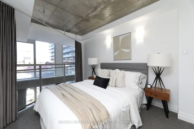 Additional image 33 of 1029 King St Unit 818