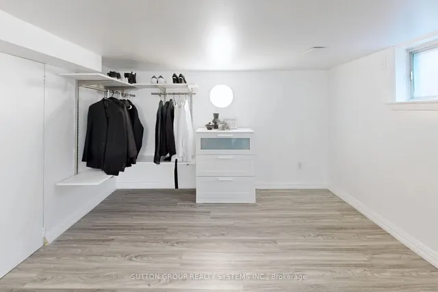 Additional image 28 of 694 Old Weston Rd