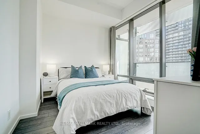 Additional image 6 of 5 St Joseph St Unit 1806