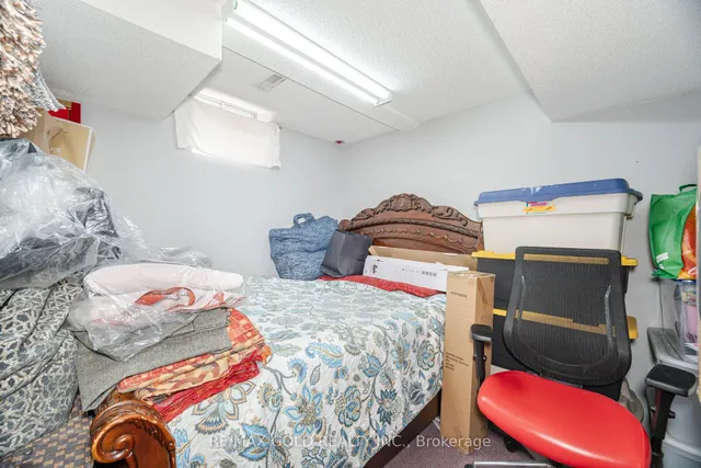 Additional image 45 of 96 Wildberry Cres