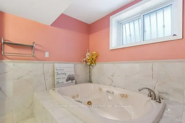 Additional image 24 of 70 Lovilla Blvd