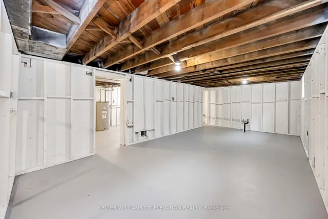 Additional image 32 of 1001 Kipling Ave