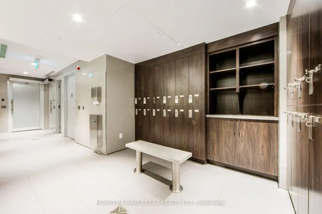 Additional image 27 of 543 Richmond St Unit 728