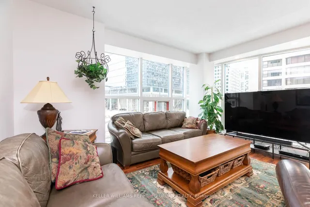 Additional image 12 of 77 Harbour Sq Unit 302