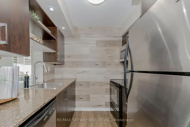 Additional image 15 of 215 Queen St Unit 403