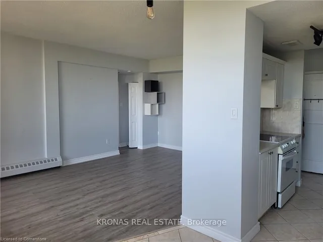 Additional image 10 of 1950 Main St Unit 1108