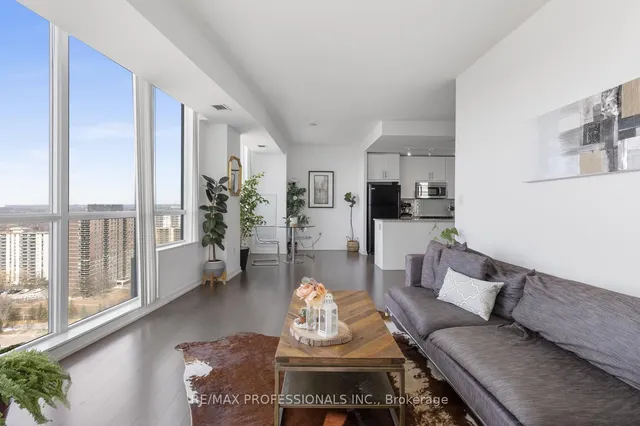 Additional image 16 of 70 Forest Manor Rd Unit 1806