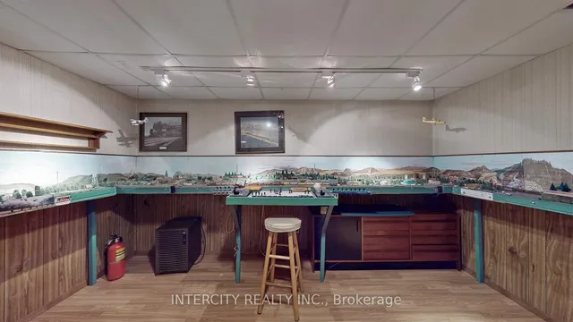 Additional image 35 of 34 Clyde Rd