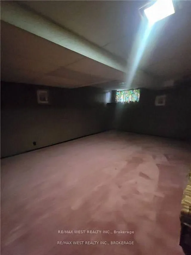 Additional image 10 of 2088 Martin Grove Rd Unit 46