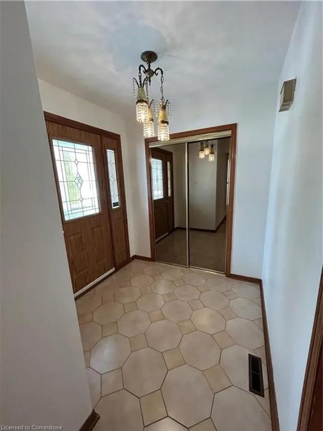 Additional image 9 of 85 Downsview Ave