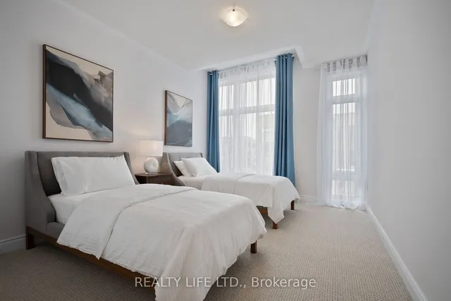 Additional image 36 of 1280 Anthonia Tr