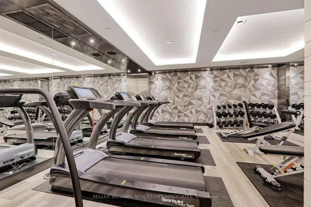 Additional image 18 of 15 Merchants' Wharf N/A Unit 303