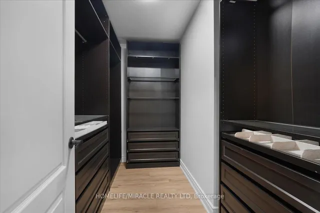 Additional image 22 of 361 Apple Hill Cres