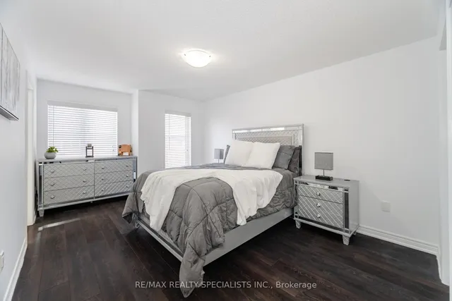 Additional image 22 of 12 Faye St