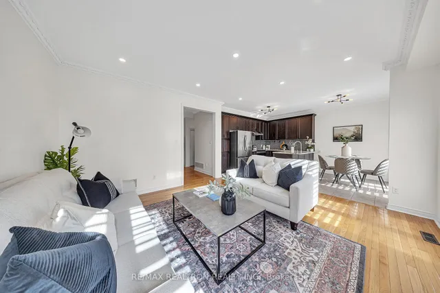 Additional image 14 of 12 Hardgate Cres