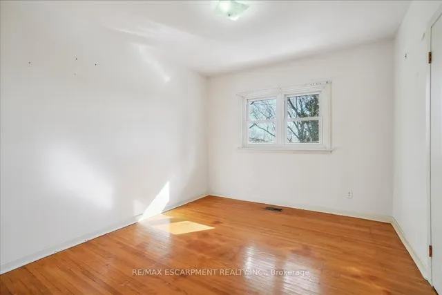 Additional image 11 of 2462 NO 1 SIDE Rd