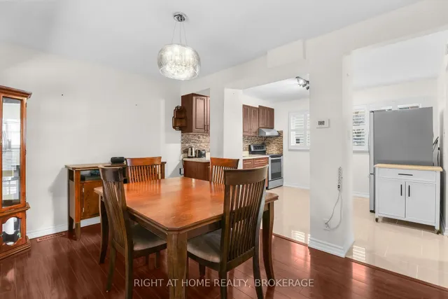 Additional image 10 of 400 Bloor St Unit 100