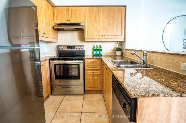 Additional image 15 of 451 Rosewell Ave Unit 601