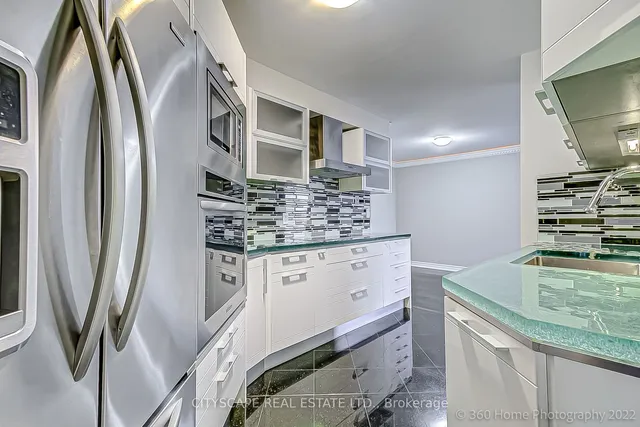 Additional image 4 of 1 Palace Pier Crt Unit 1811