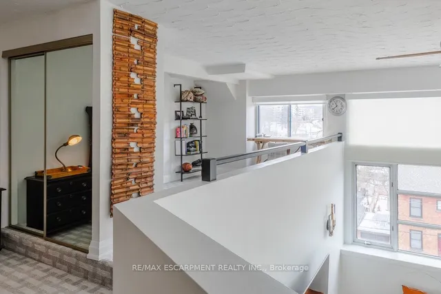 Additional image 32 of 50 MAIN St Unit 412