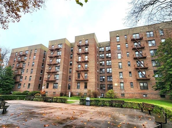 2555 Batchelder St APT 4H, Brooklyn, NY 11235
