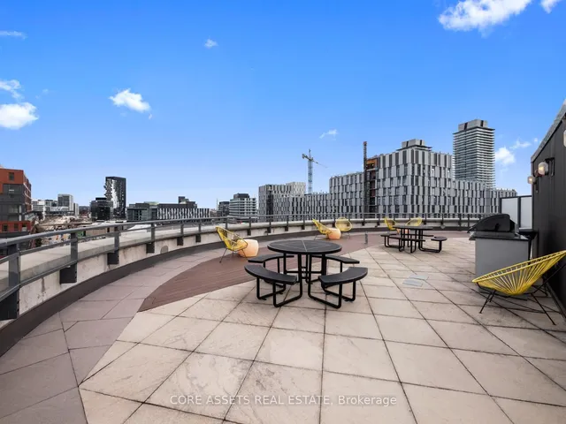 Additional image 30 of 90 Trinity St Unit 804