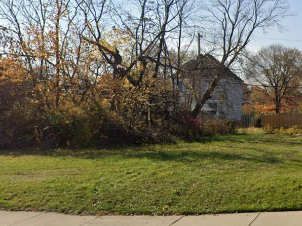 5151 Field St, Detroit, MI 48213