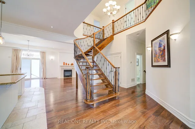 Additional image 6 of 210 Maplehurst Ave