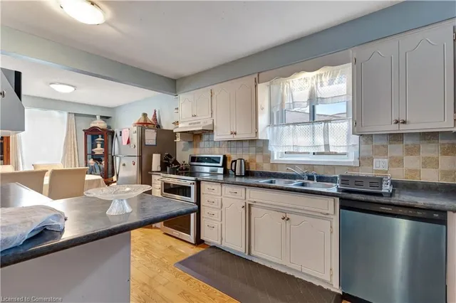 Additional image 11 of 67 Martinglen Cres