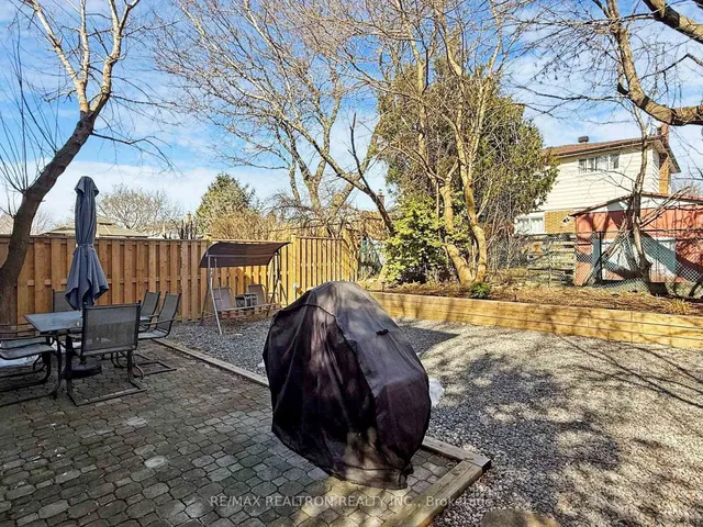 Additional image 50 of 33 Angus Dr