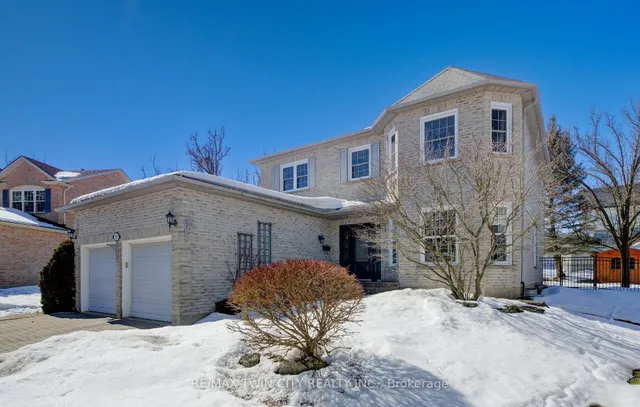 Primary image of 210 Greengable Crt