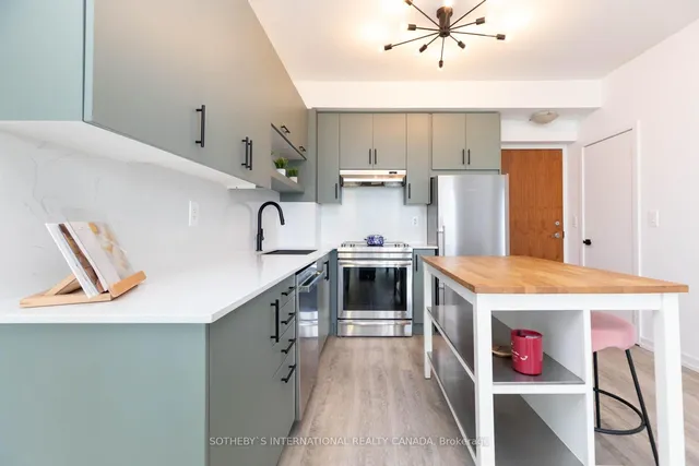 Additional image 10 of 33 Lombard St Unit 2703