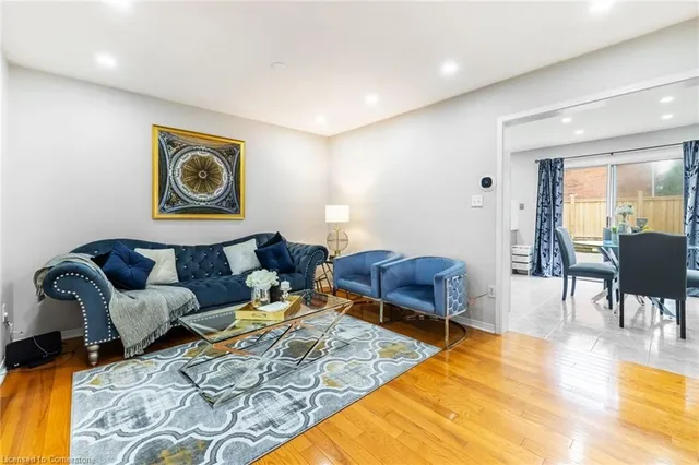 Additional image 21 of 25 Ural Cir