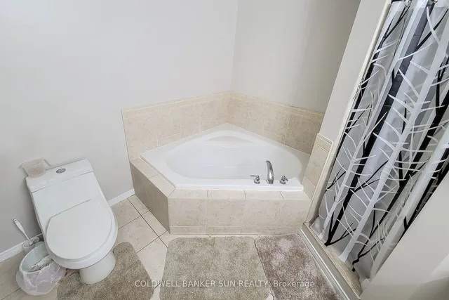 Additional image 28 of 112 Meadow Wood Cres