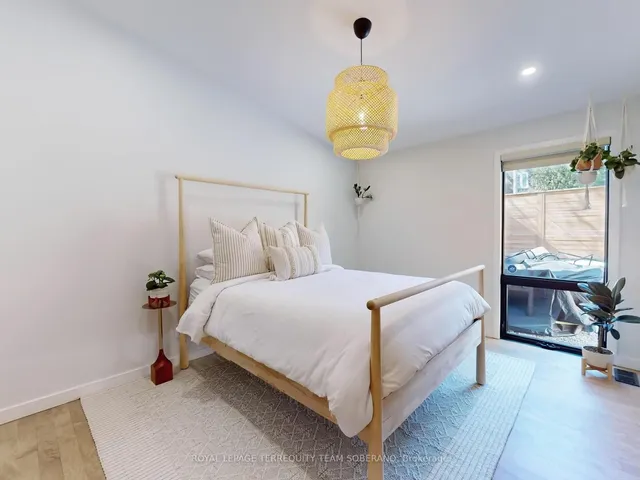 Additional image 16 of 246 Ontario St