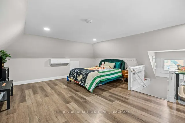 Additional image 19 of 20 Holton Ave