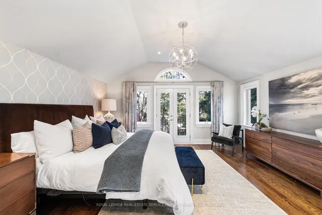 Additional image 16 of 301 Bessborough Dr