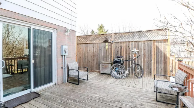 Additional image 33 of 2 Gatewood Dr