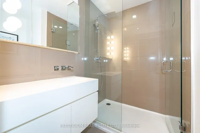 Additional image 27 of 45 Charles St Unit 1809